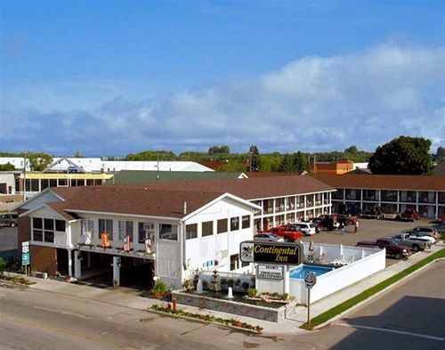 Continental Inn Cheboygan Buitenkant foto